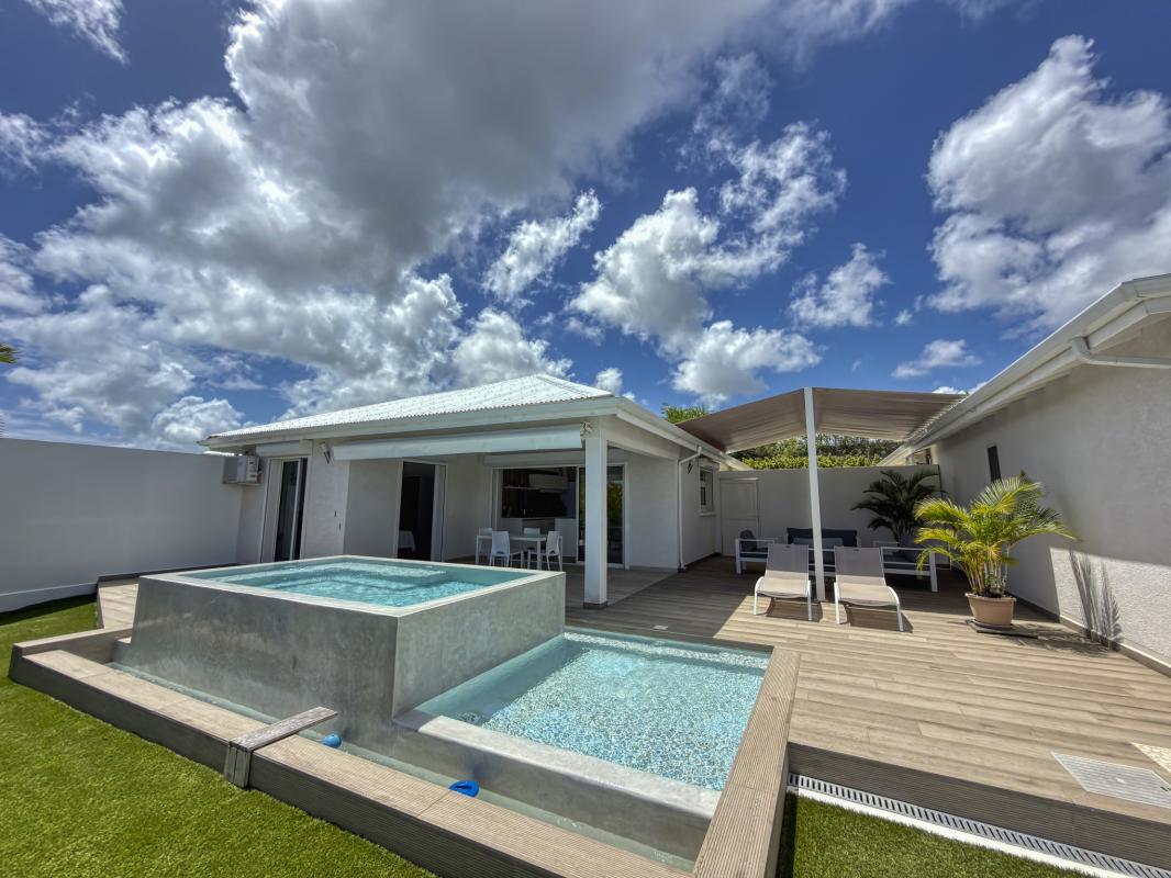 3.Location villa 2 chambres piscine vue mer Le Gosier Guadeloupe